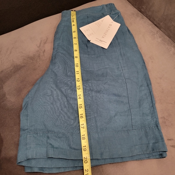 NWT Athleta 100% Linen Playa Women's Shorts Size 12 - Picture 11 of 11